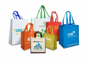 Giá 1 túi vải không dệt được quy định bởi số lượng mỗi đơn hàng