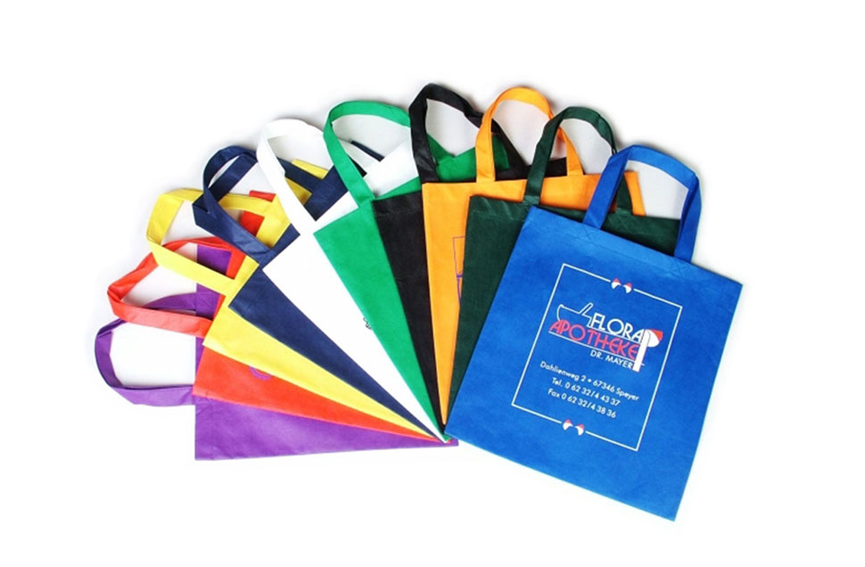 Gia Hân Bags nhận may túi siêu thị từ vải không dệt với giá ưu đãi
